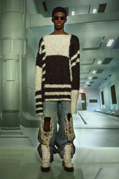 Look 8